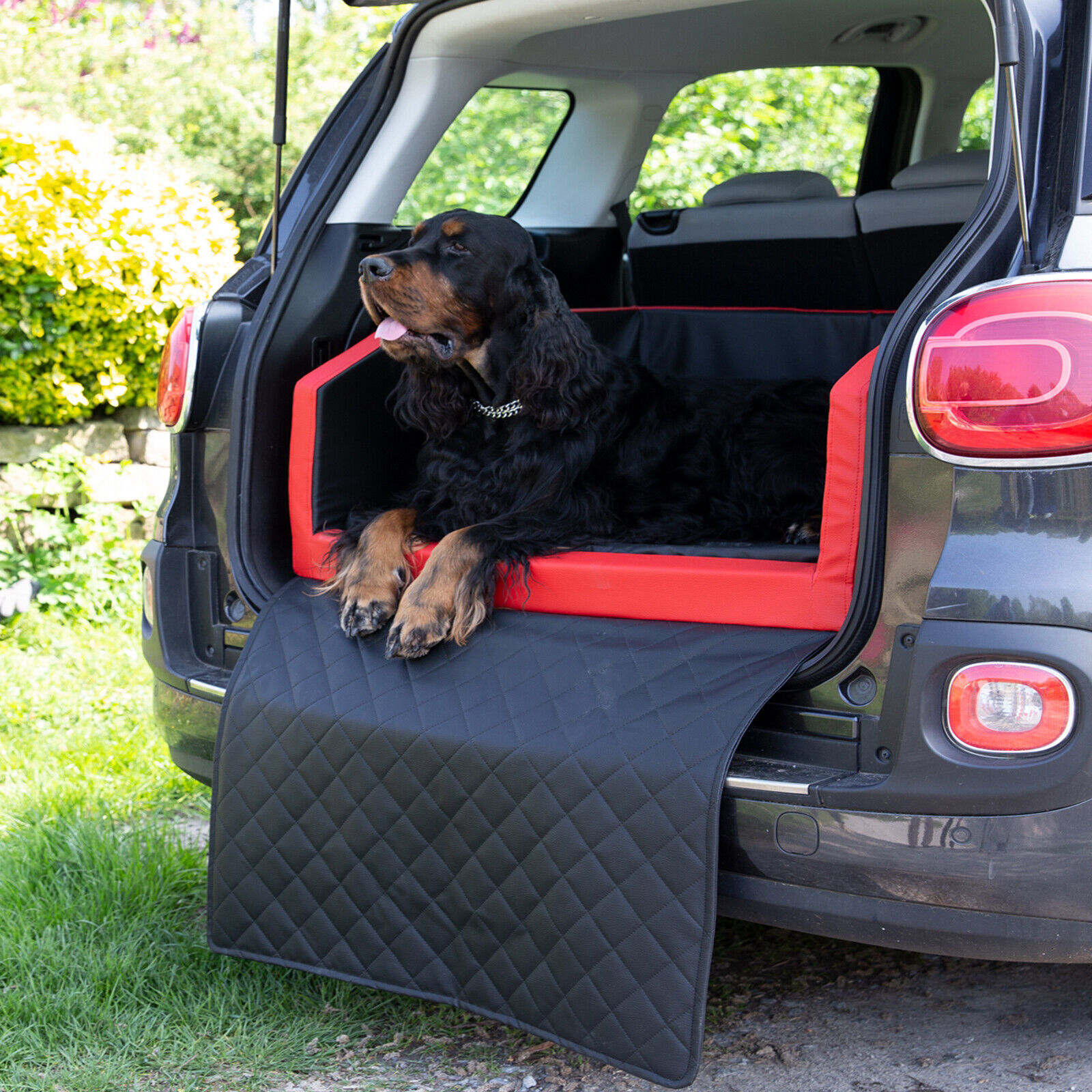CopcoPet - Autohundebett Rot/Schwarz 100 x 90 cm