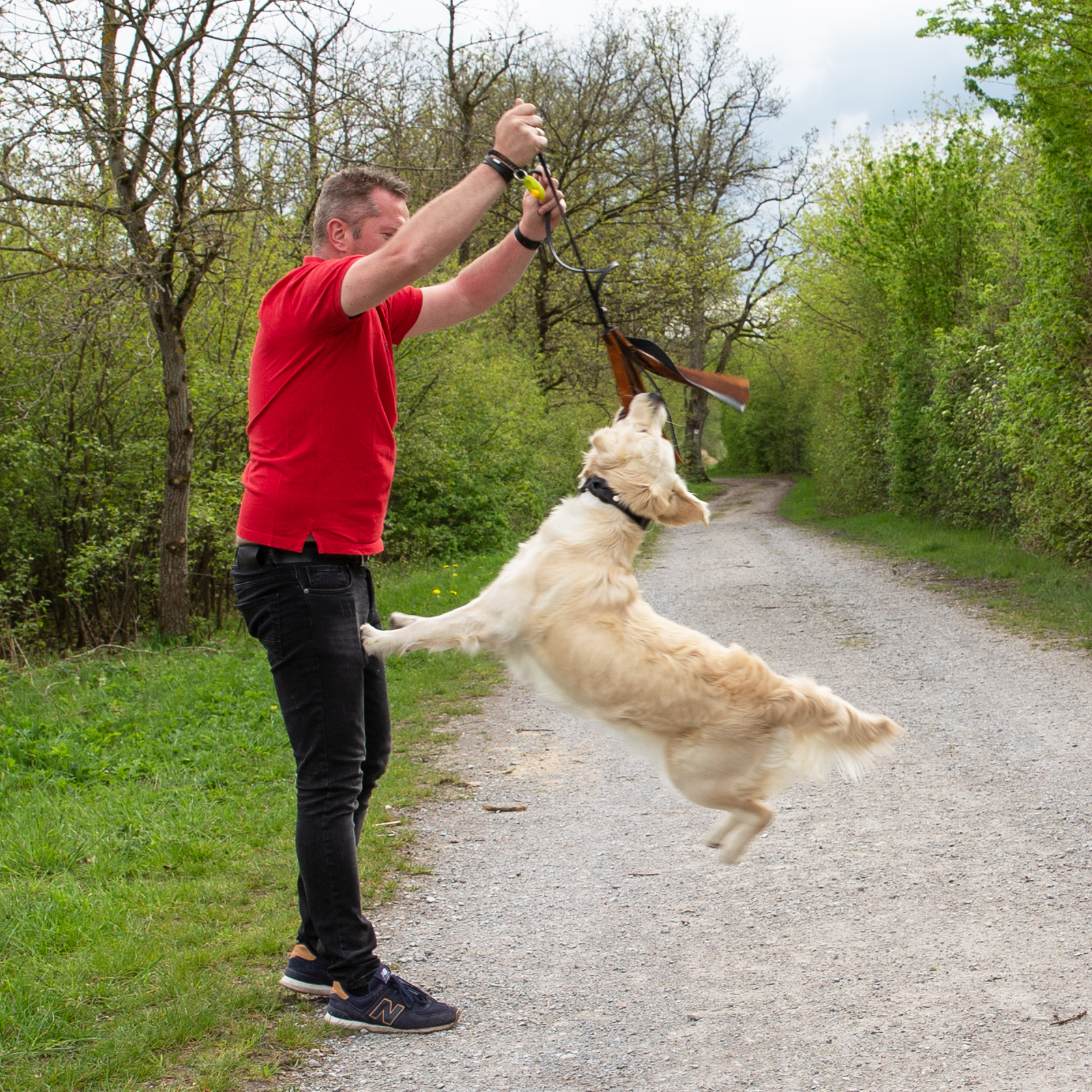 Interaktives Hundespielzeug, Hetzlappen aus Leder