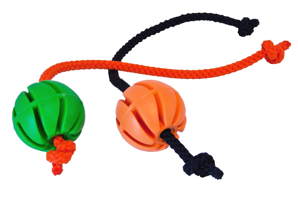 Hundeball spirale mit Kordel Grün 6 cm Ø